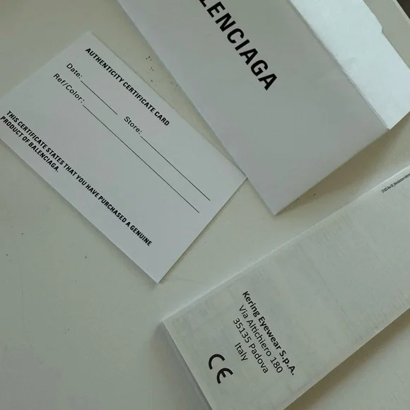 Balenciaga Black Sunglasses with Gold Detail - Picture 7 of 14